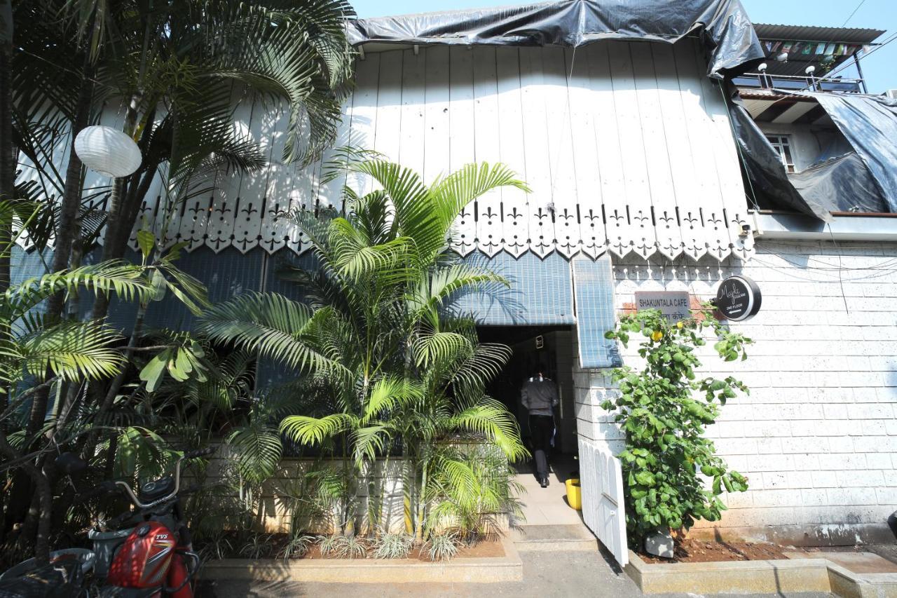Maple Social Hubz-Hostel Mumbai  Buitenkant foto
